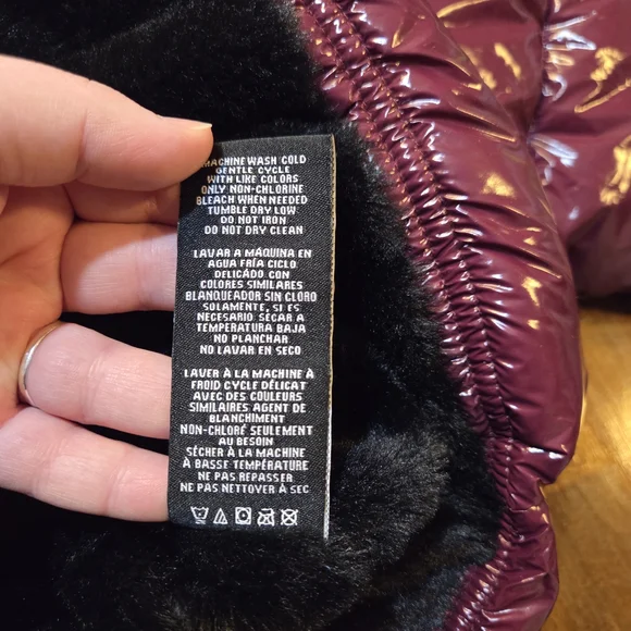 NWT Southpole Women's NylonPuffer Jacket, In Burgundy Faux Fur Inside sz XL - Picture 10 of 11